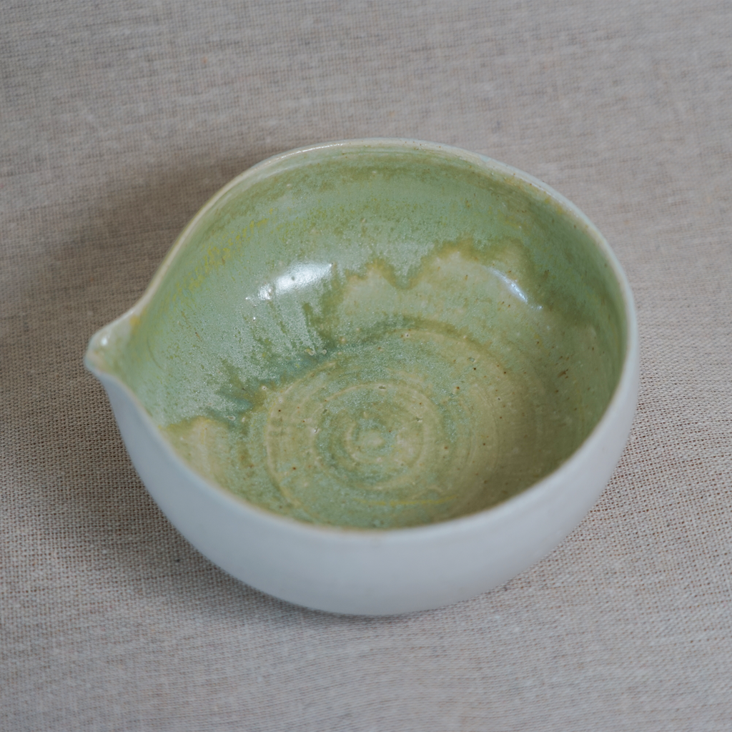 Matcha Bowl Green and White
